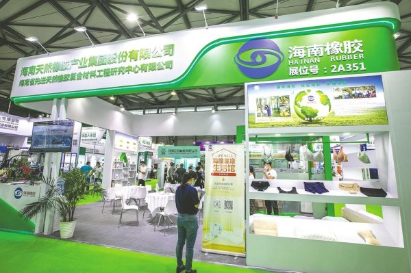 海南橡胶受台风“蝴蝶”影响，预计干胶减产2600吨