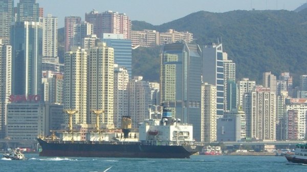 沪银期货主力合约跌超8%