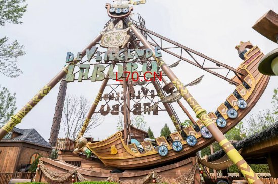泡泡玛特城市乐园焕新 THE MONSTERS与DIMOO主题区亮相